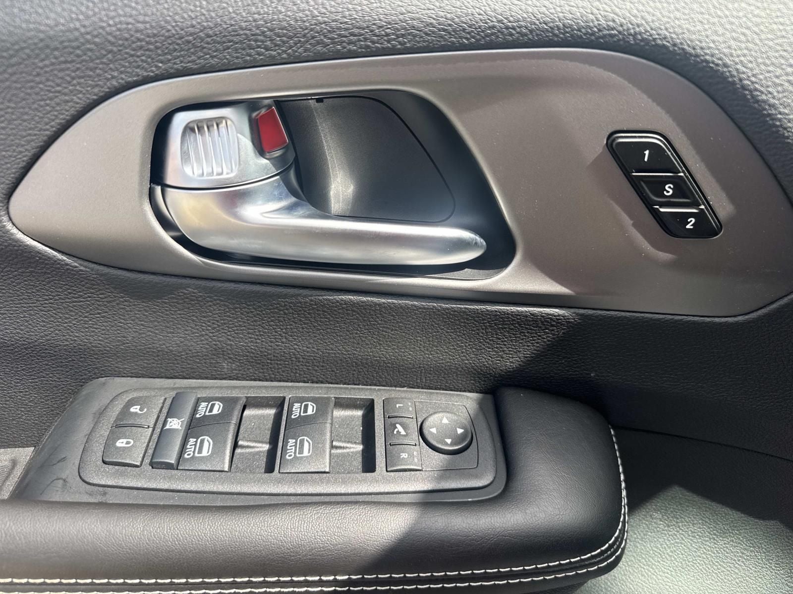 2027 Chrysler Pacifica PACIFICA LIMITED
