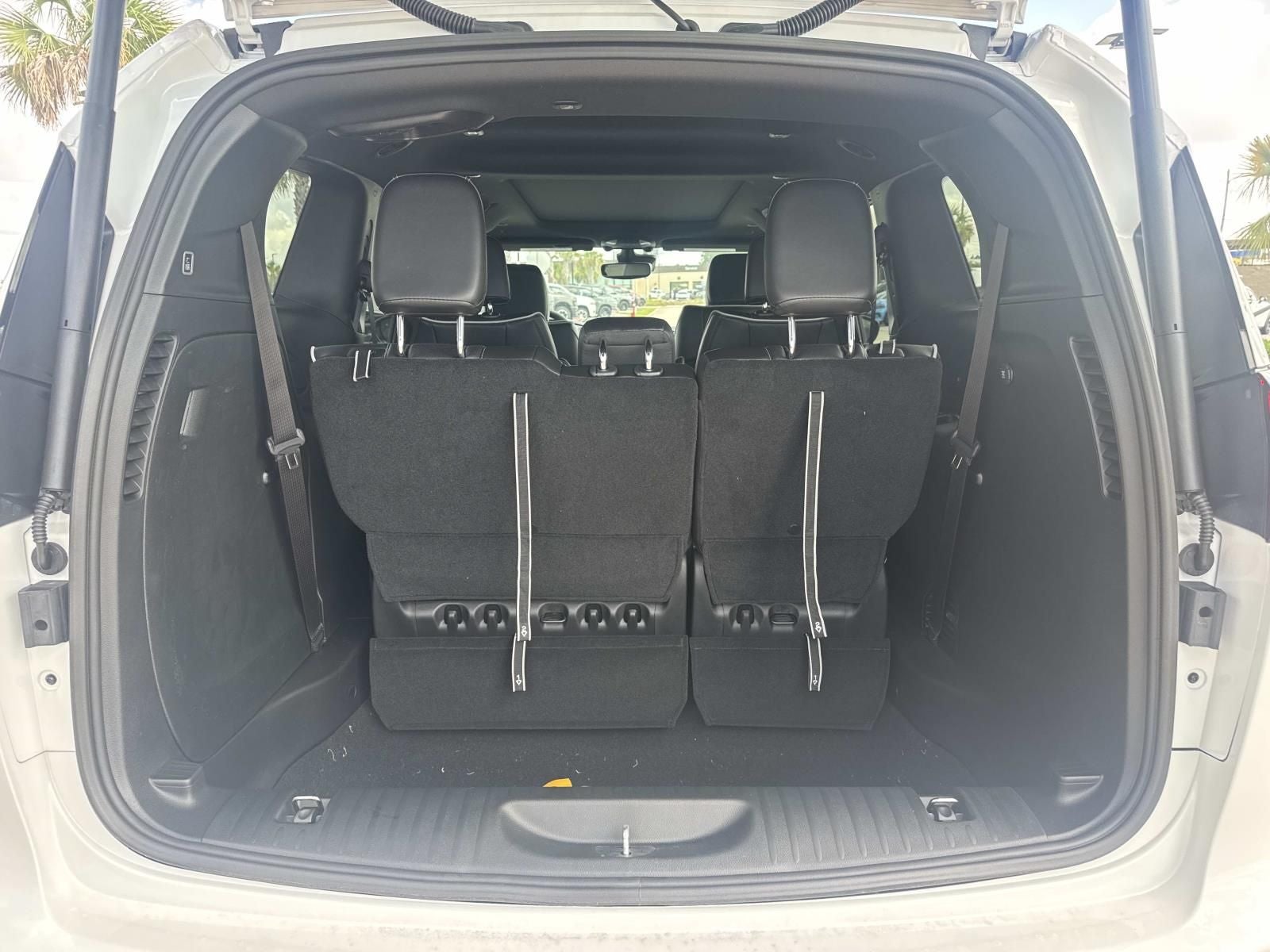 2027 Chrysler Pacifica PACIFICA LIMITED
