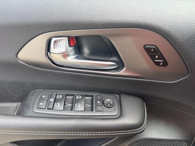 2027 Chrysler Pacifica PACIFICA LIMITED