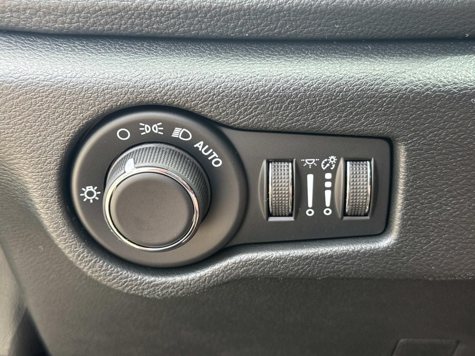2027 Chrysler Pacifica PACIFICA LIMITED