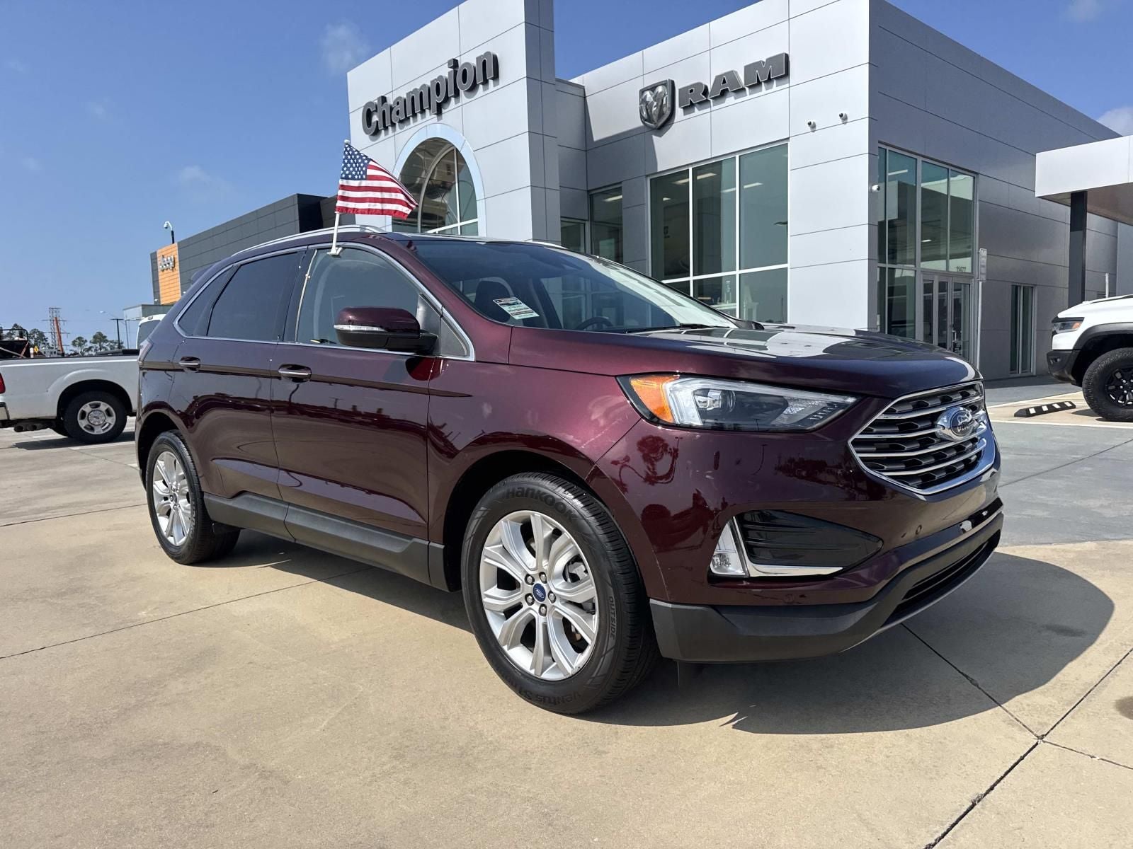 2022 Ford Edge Titanium AWD's photo