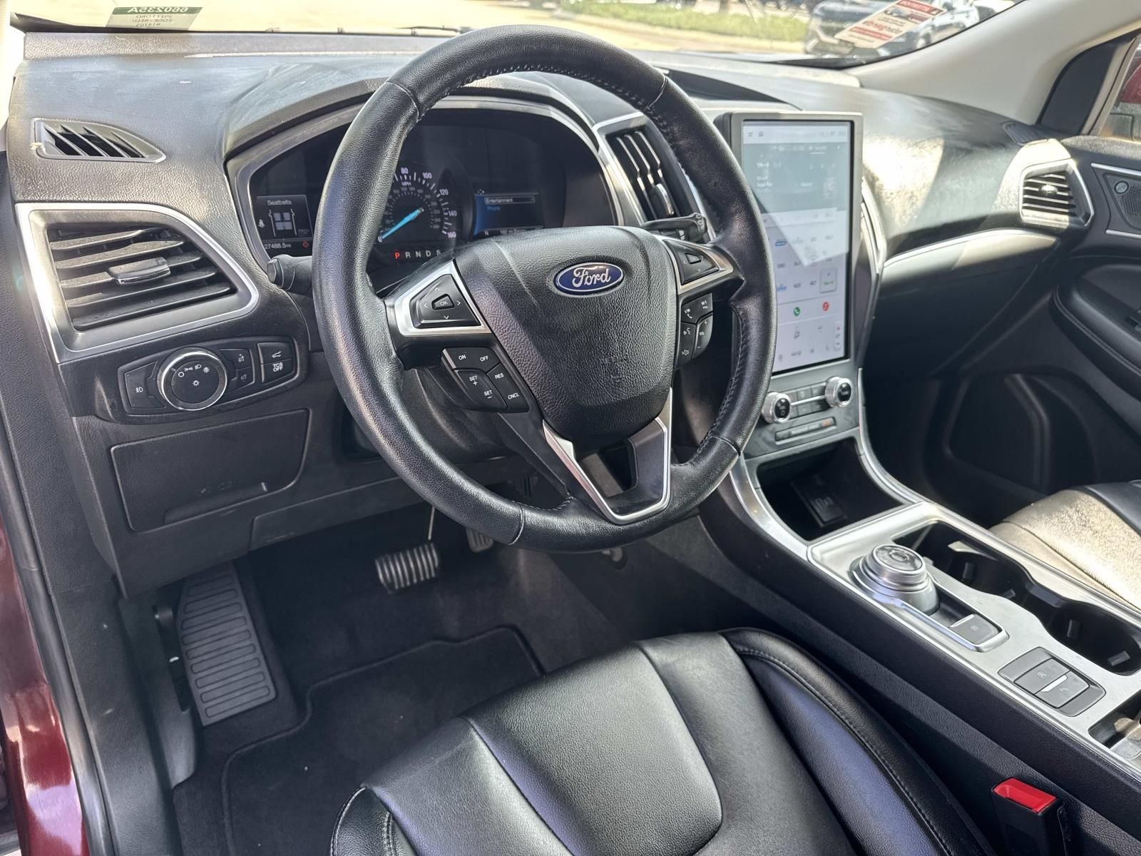 2022 Ford Edge Titanium