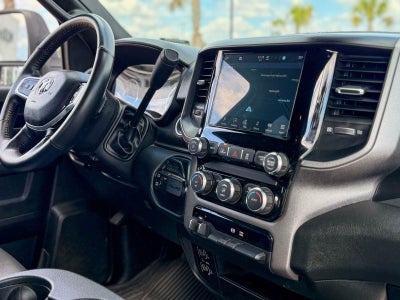 2024 RAM 3500 Tradesman Crew Cab 4x4 6'4' Box