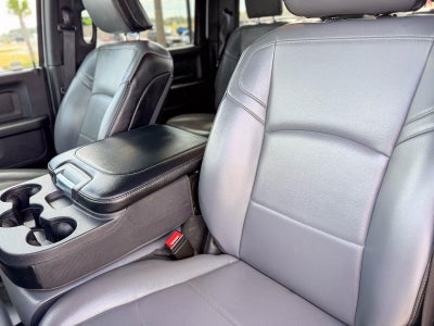 2024 RAM 3500 Tradesman Crew Cab 4x4 6'4' Box