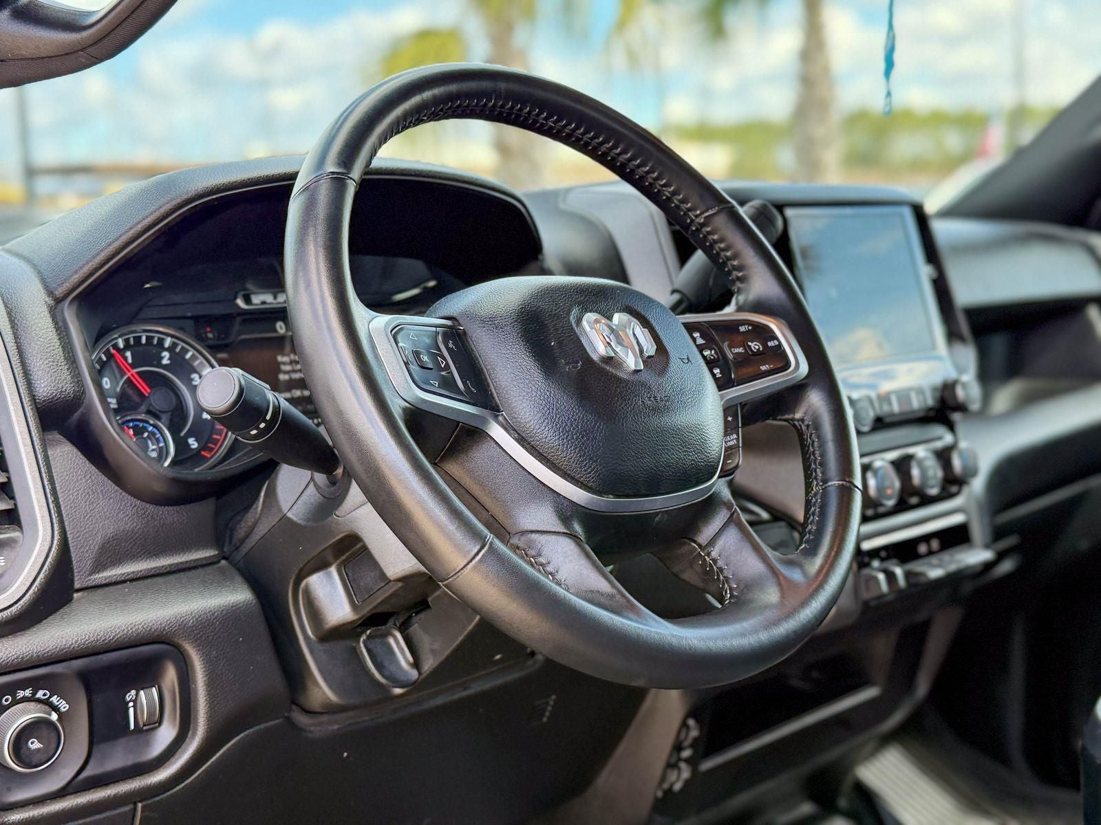 2024 RAM 3500 Tradesman Crew Cab 4x4 6'4' Box