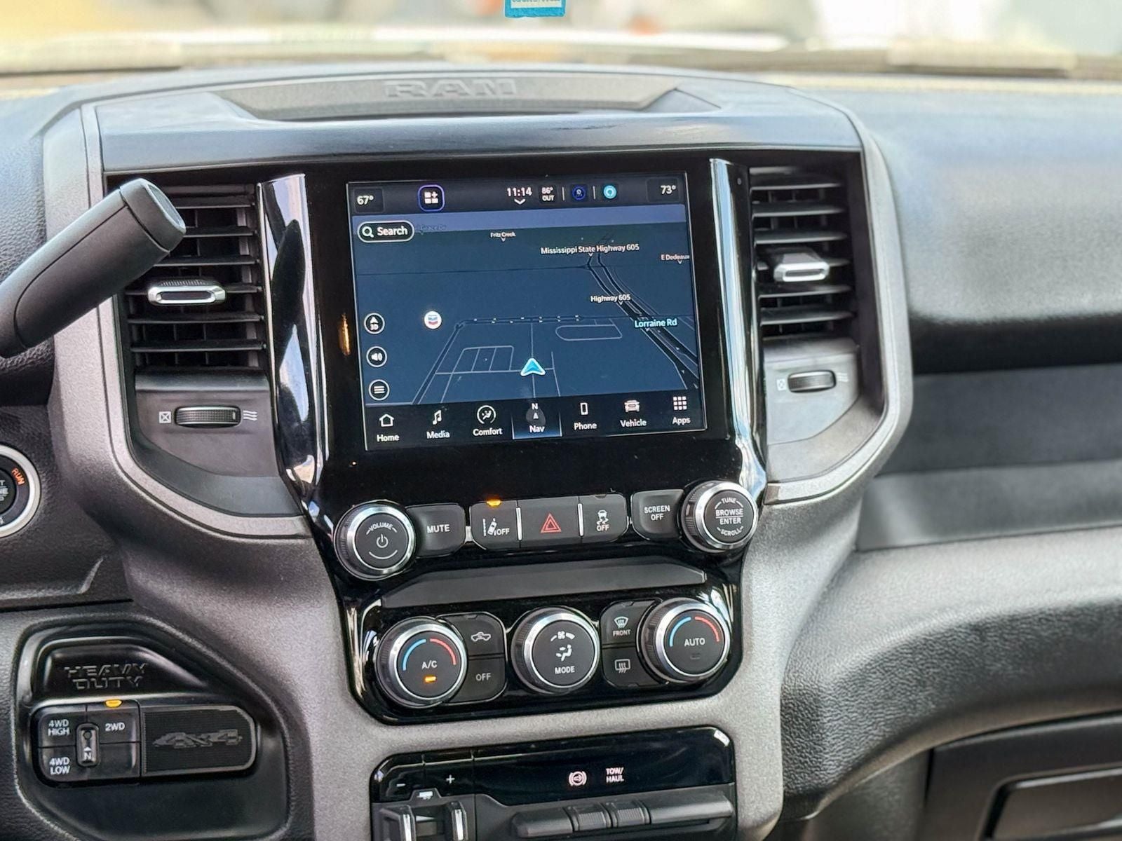 2024 RAM 3500 Tradesman Crew Cab 4x4 6'4' Box