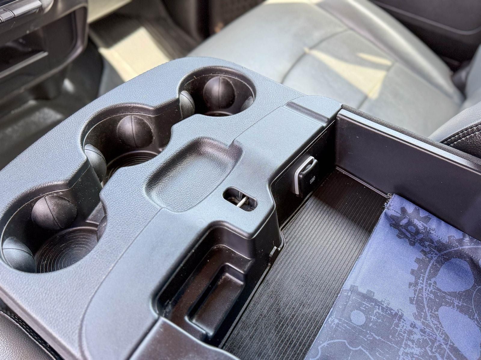 2024 RAM 3500 Tradesman Crew Cab 4x4 6'4' Box