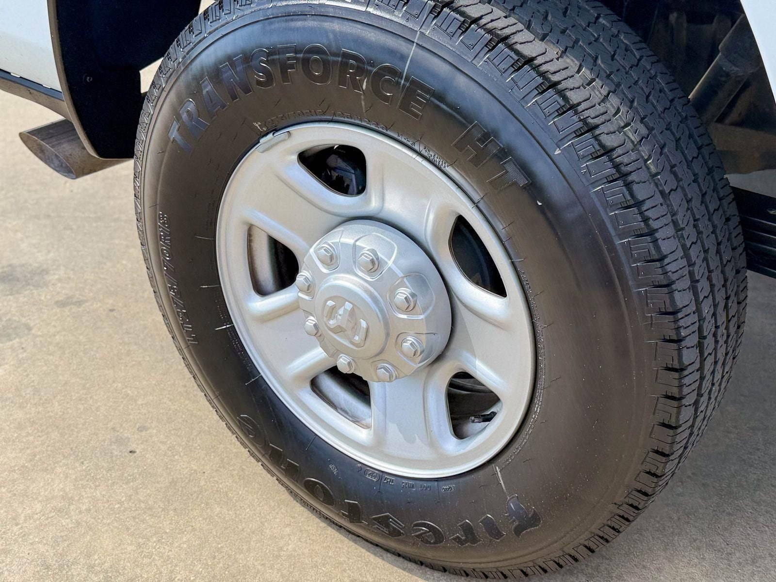 2024 RAM 3500 Tradesman Crew Cab 4x4 6'4' Box