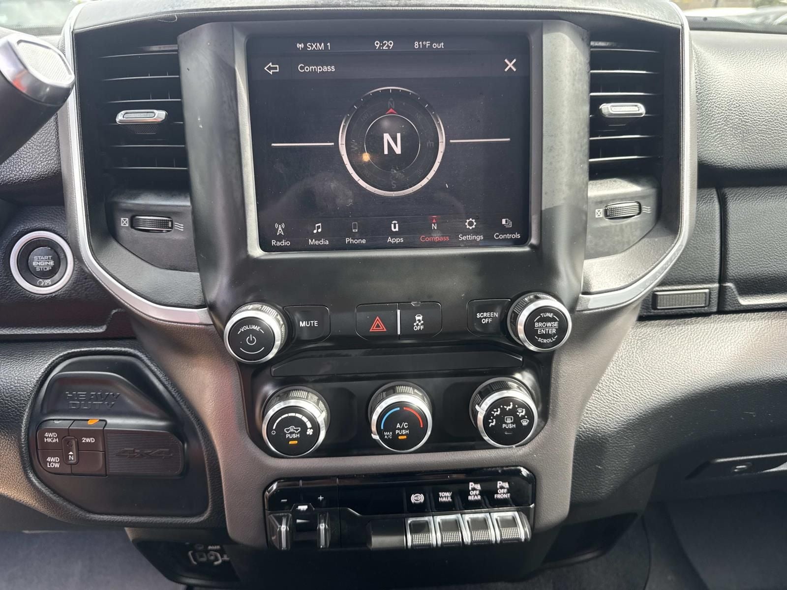2019 RAM 3500 Big Horn Crew Cab 4x4 6'4' Box