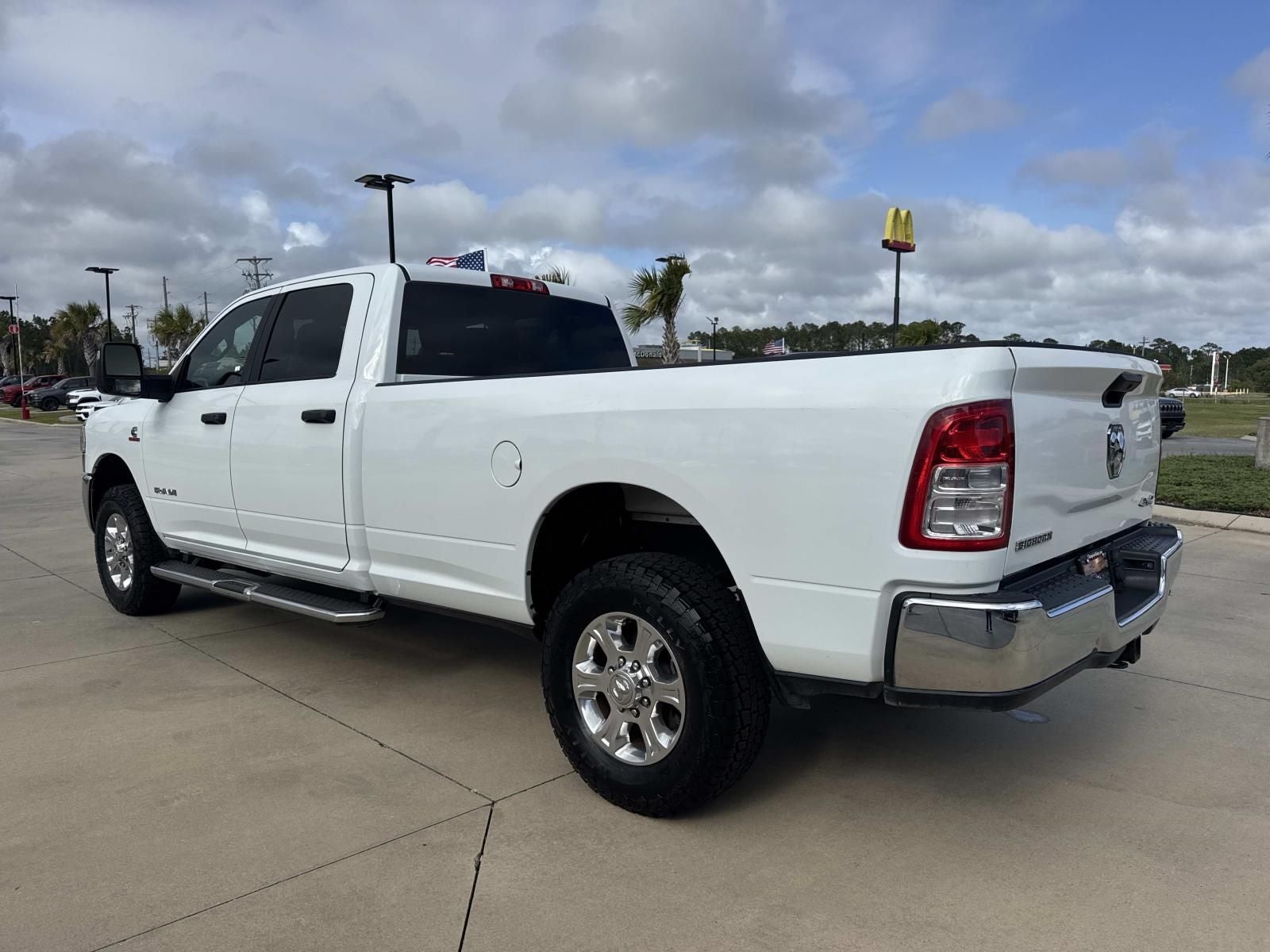 2024 RAM 3500 Big Horn Crew Cab 4x4 8' Box