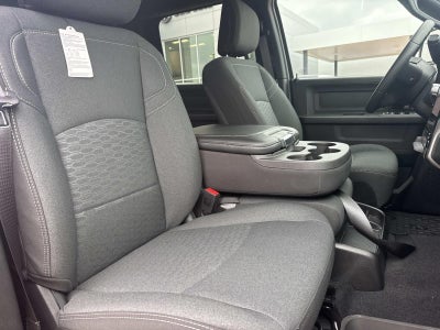 2026 RAM Ram 2500 RAM 2500 BLACK EXPRESS CREW CAB 4X4 6'4' BOX