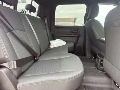 2026 RAM Ram 2500 RAM 2500 BLACK EXPRESS CREW CAB 4X4 6'4' BOX