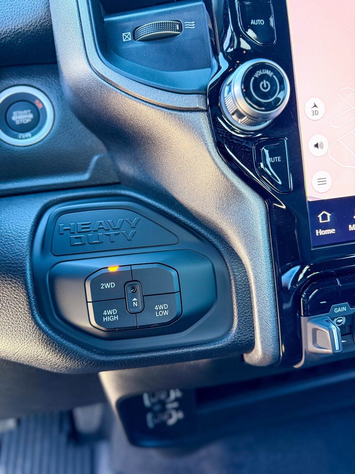 2026 RAM Ram 2500 RAM 2500 BLACK EXPRESS CREW CAB 4X4 6'4' BOX