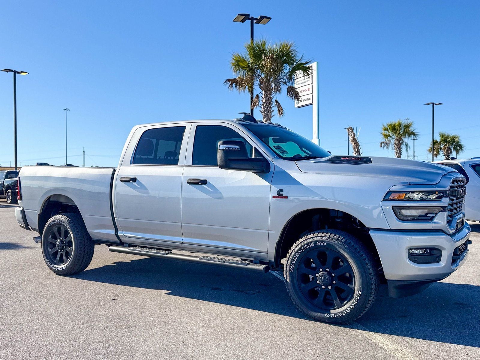 2026 RAM Ram 2500 RAM 2500 BLACK EXPRESS CREW CAB 4X4 6'4' BOX