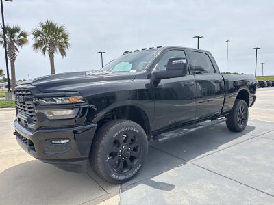 2026 RAM Ram 2500 RAM 2500 BLACK EXPRESS CREW CAB 4X4 6'4' BOX