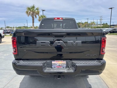2026 RAM Ram 2500 RAM 2500 BLACK EXPRESS CREW CAB 4X4 6'4' BOX