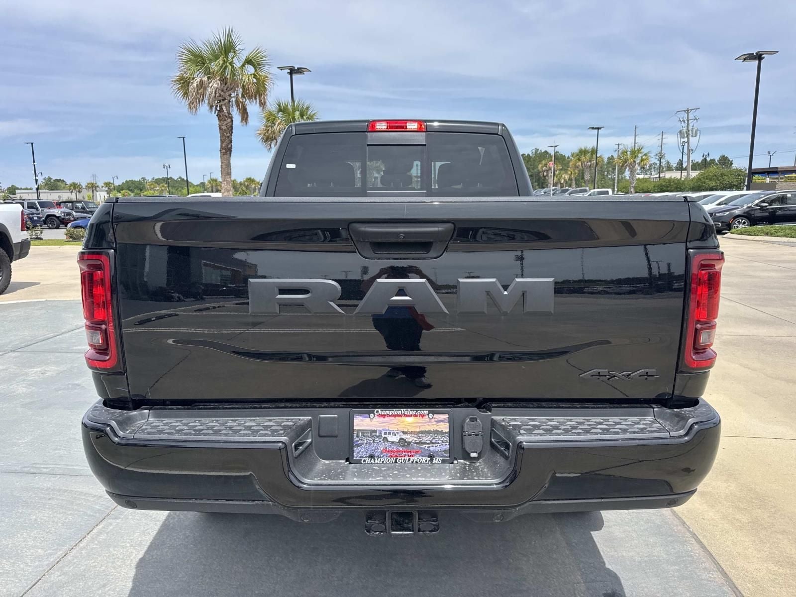 2026 RAM Ram 2500 RAM 2500 BLACK EXPRESS CREW CAB 4X4 6'4' BOX