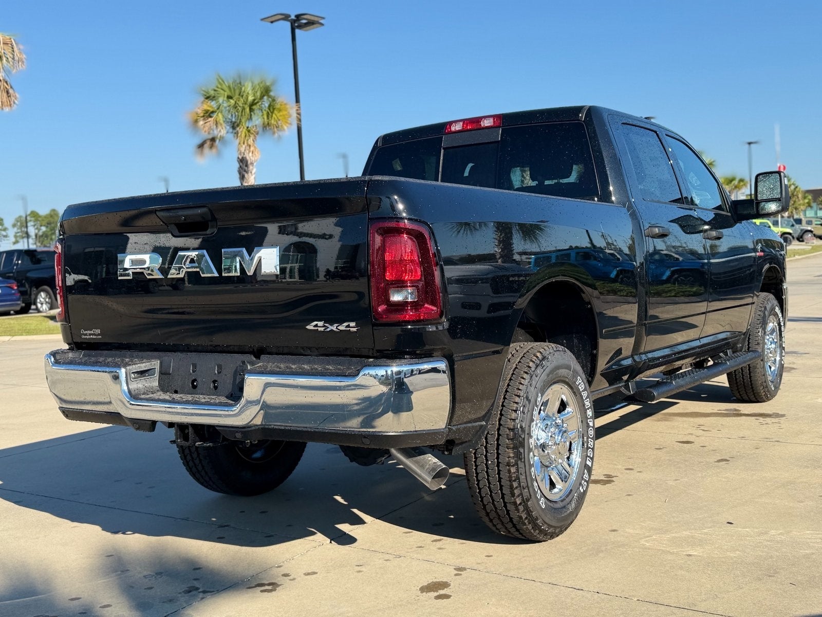 2026 RAM Ram 2500 RAM 2500 TRADESMAN CREW CAB 4X4 6'4' BOX