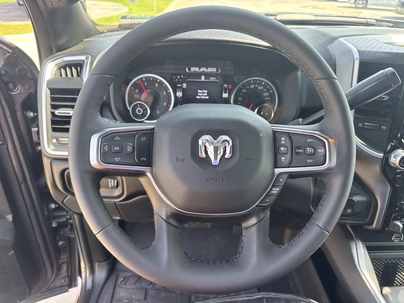 2025 RAM 2500 Big Horn Crew Cab 4x4 6'4' Box