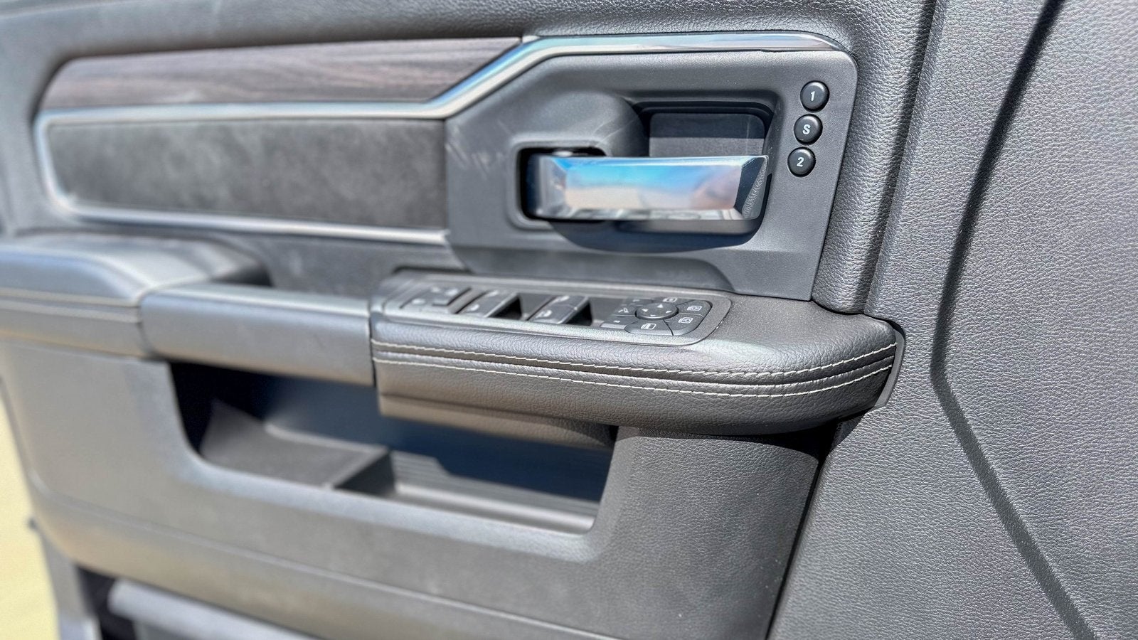 2026 RAM Ram 2500 RAM 2500 LARAMIE MEGA CAB 4X4 6'4' BOX