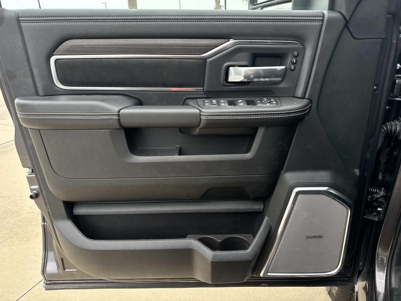 2026 RAM Ram 2500 RAM 2500 LARAMIE MEGA CAB 4X4 6'4' BOX