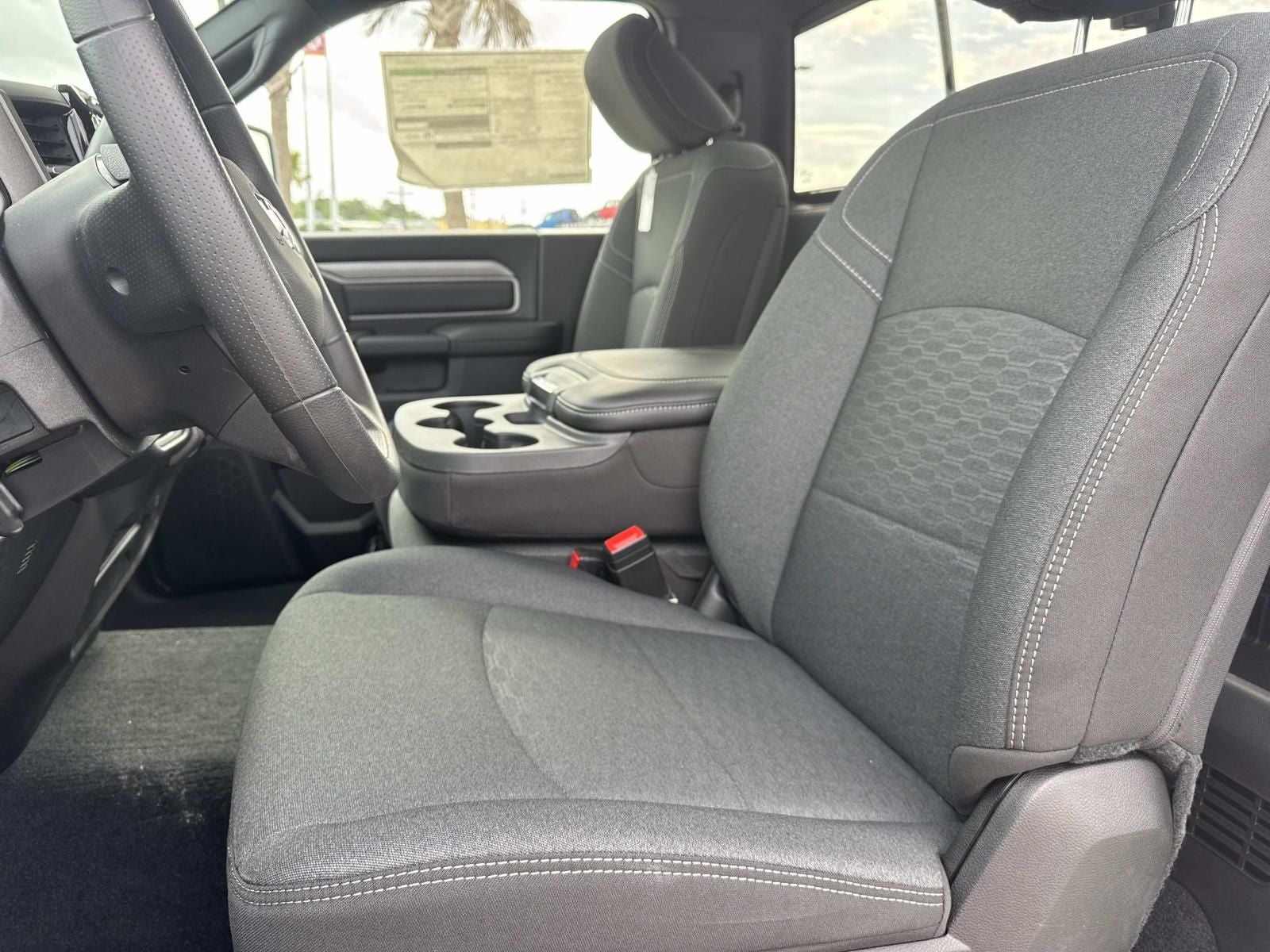 2026 RAM Ram 3500 RAM 3500 TRADESMAN REGULAR CAB 4X4 8' BOX