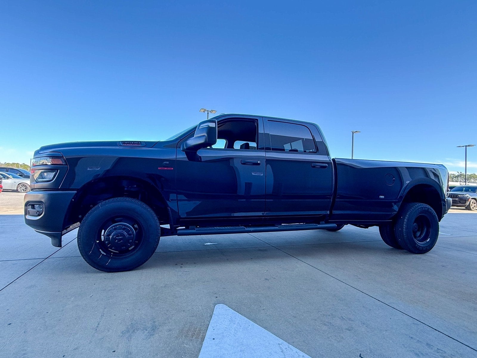 2026 RAM Ram 3500 RAM 3500 TRADESMAN CREW CAB 4X4 8' BOX
