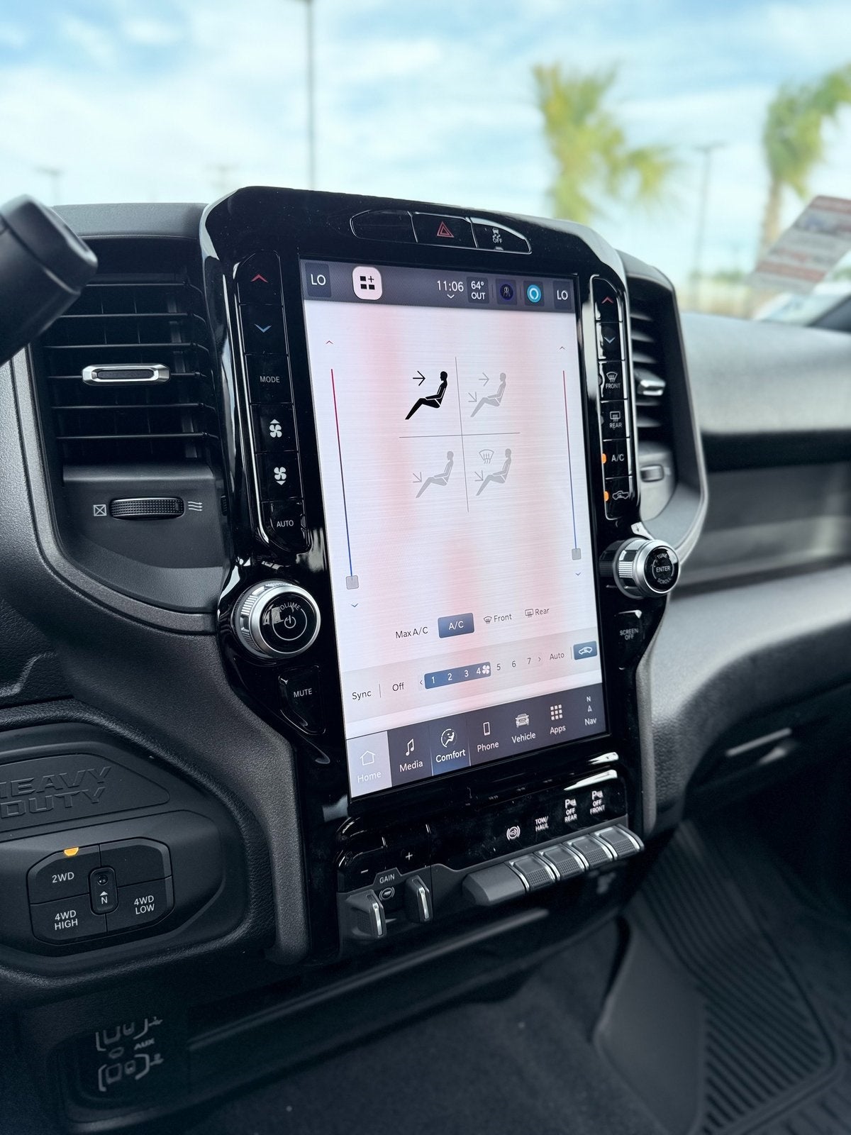 2026 RAM Ram 3500 RAM 3500 TRADESMAN CREW CAB 4X4 8' BOX