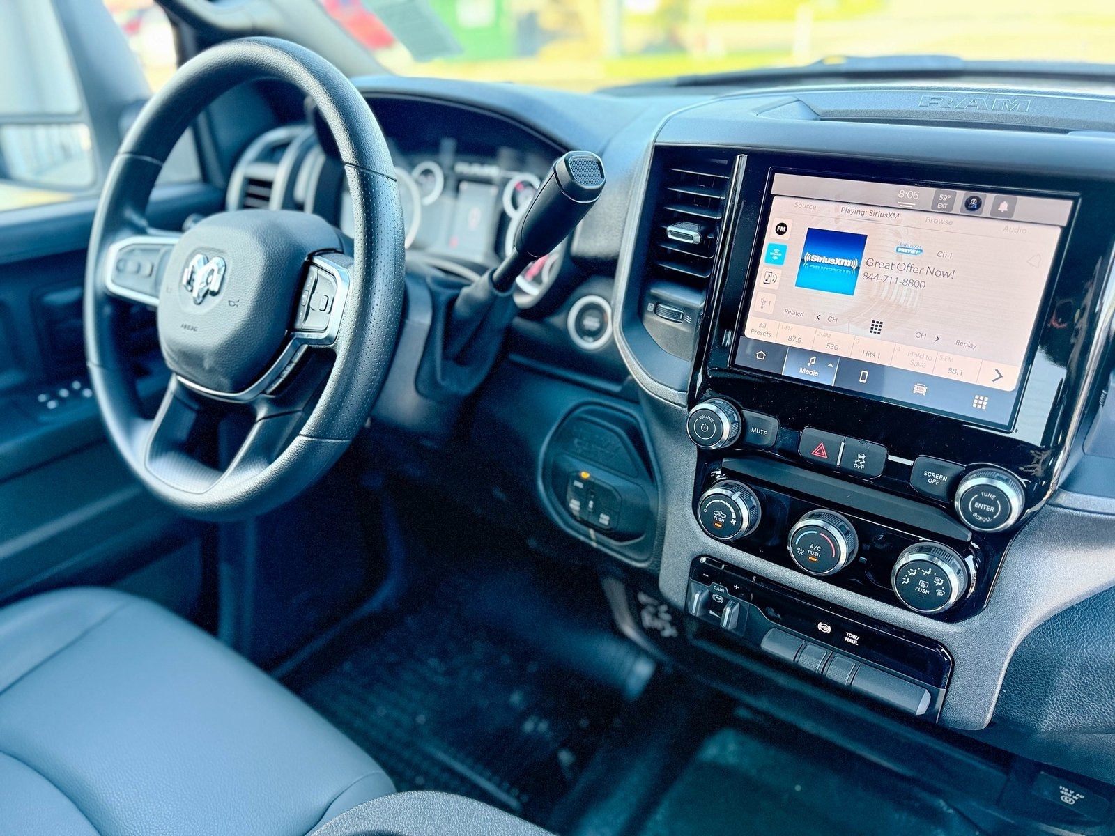 2026 RAM Ram 3500 RAM 3500 TRADESMAN CREW CAB 4X4 8' BOX