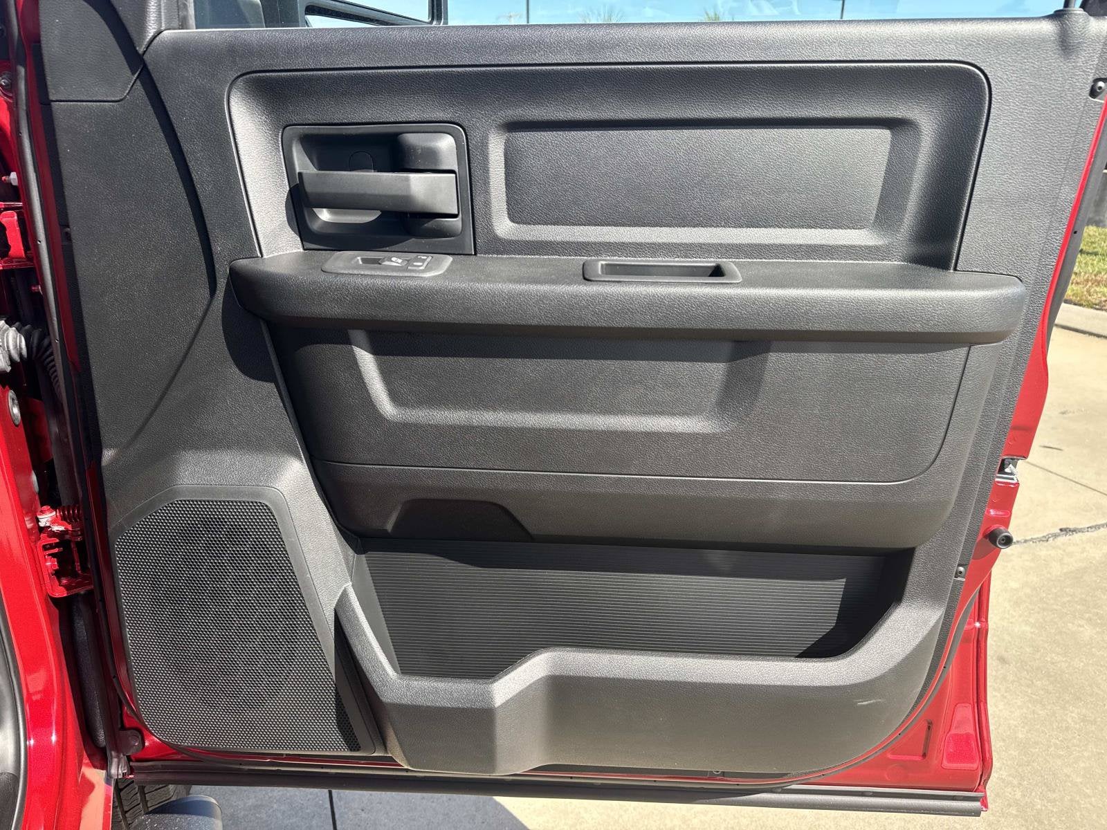 2027 RAM Ram 3500 RAM 3500 TRADESMAN CREW CAB 4X4 8' BOX