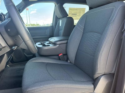 2027 RAM Ram 3500 RAM 3500 TRADESMAN CREW CAB 4X4 8' BOX
