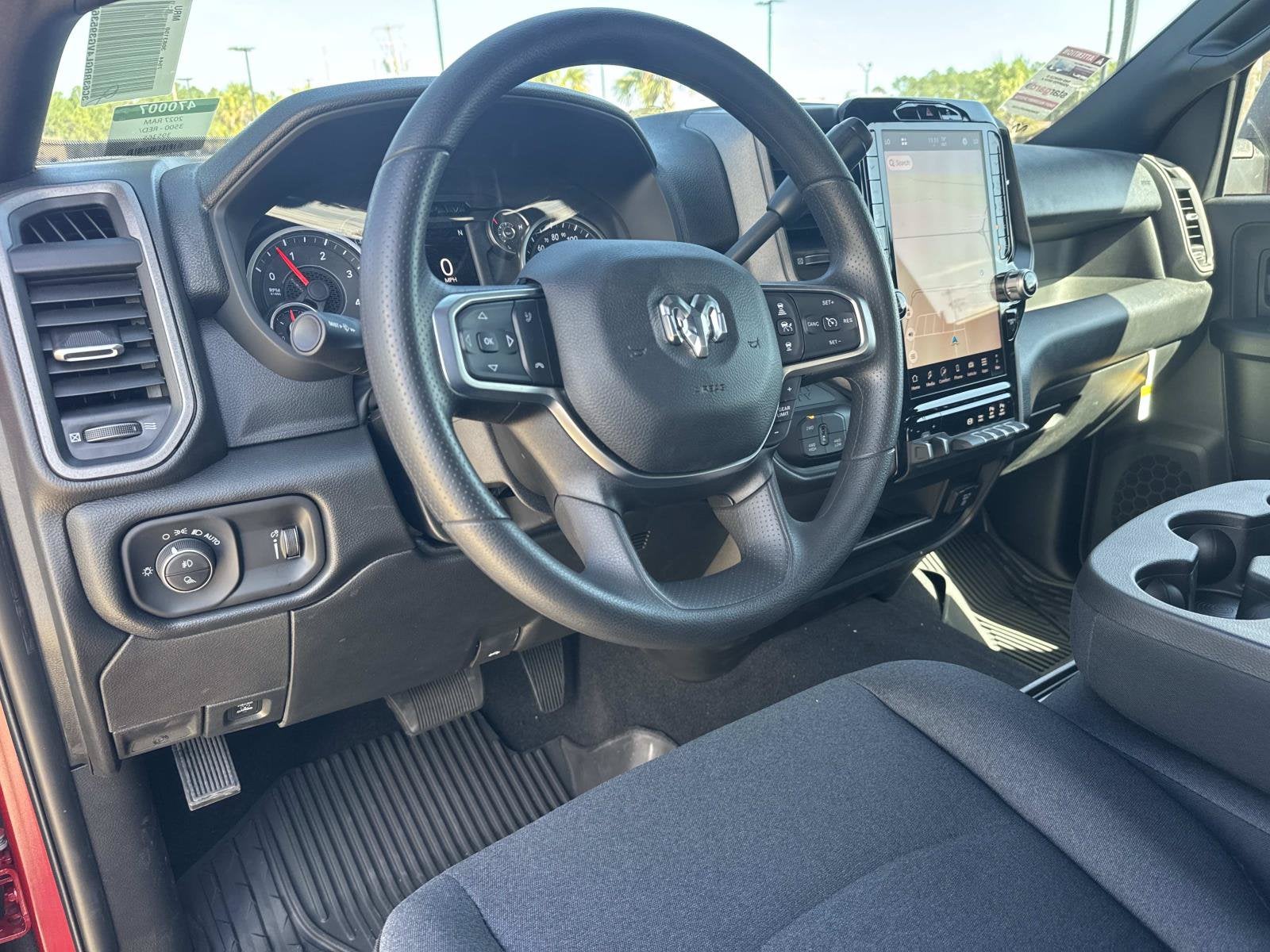 2027 RAM Ram 3500 RAM 3500 TRADESMAN CREW CAB 4X4 8' BOX
