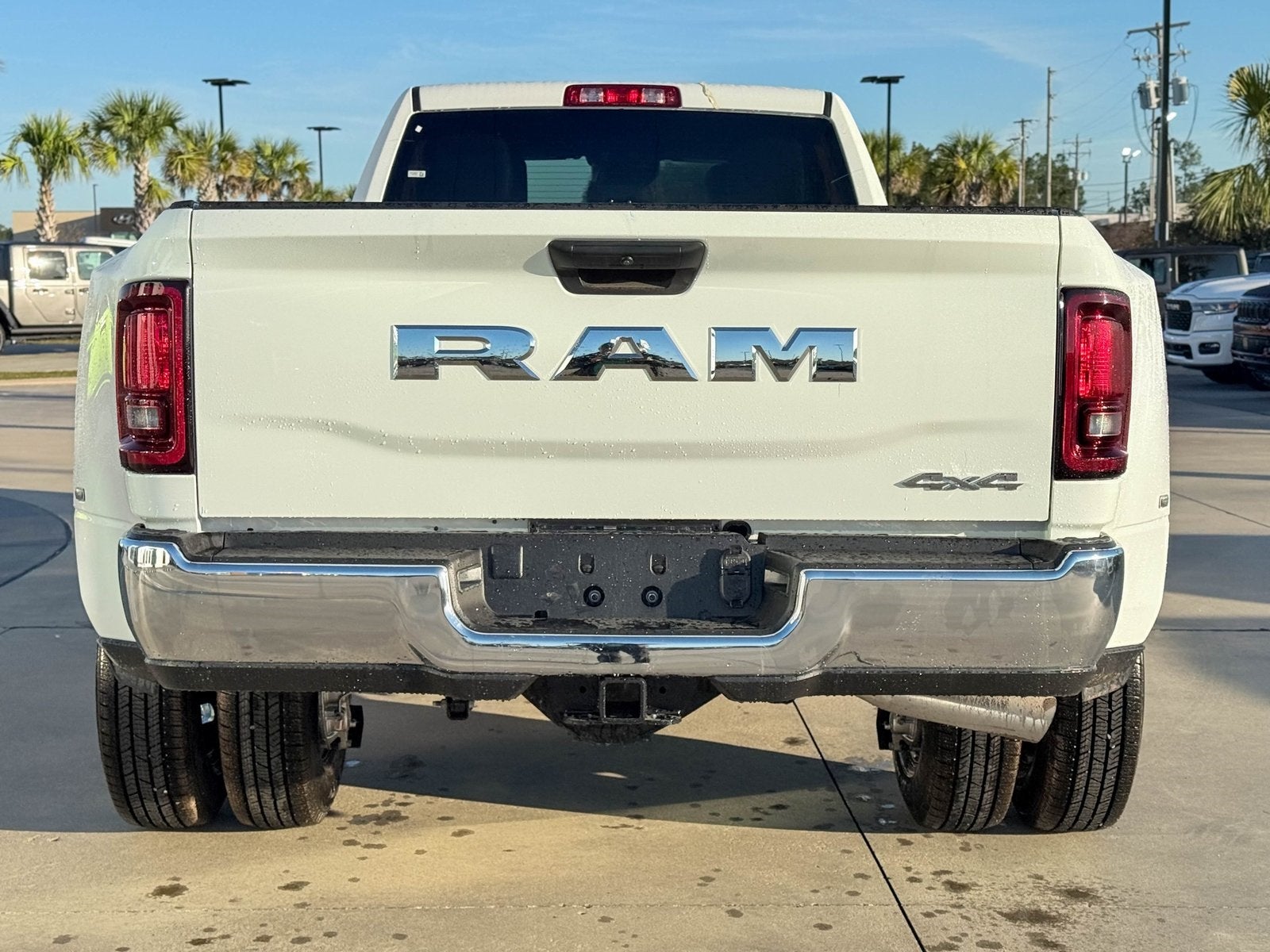 2026 RAM Ram 3500 RAM 3500 TRADESMAN CREW CAB 4X4 8' BOX