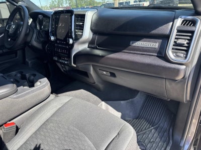 2025 RAM 3500 Big Horn Crew Cab 4x4 8' Box
