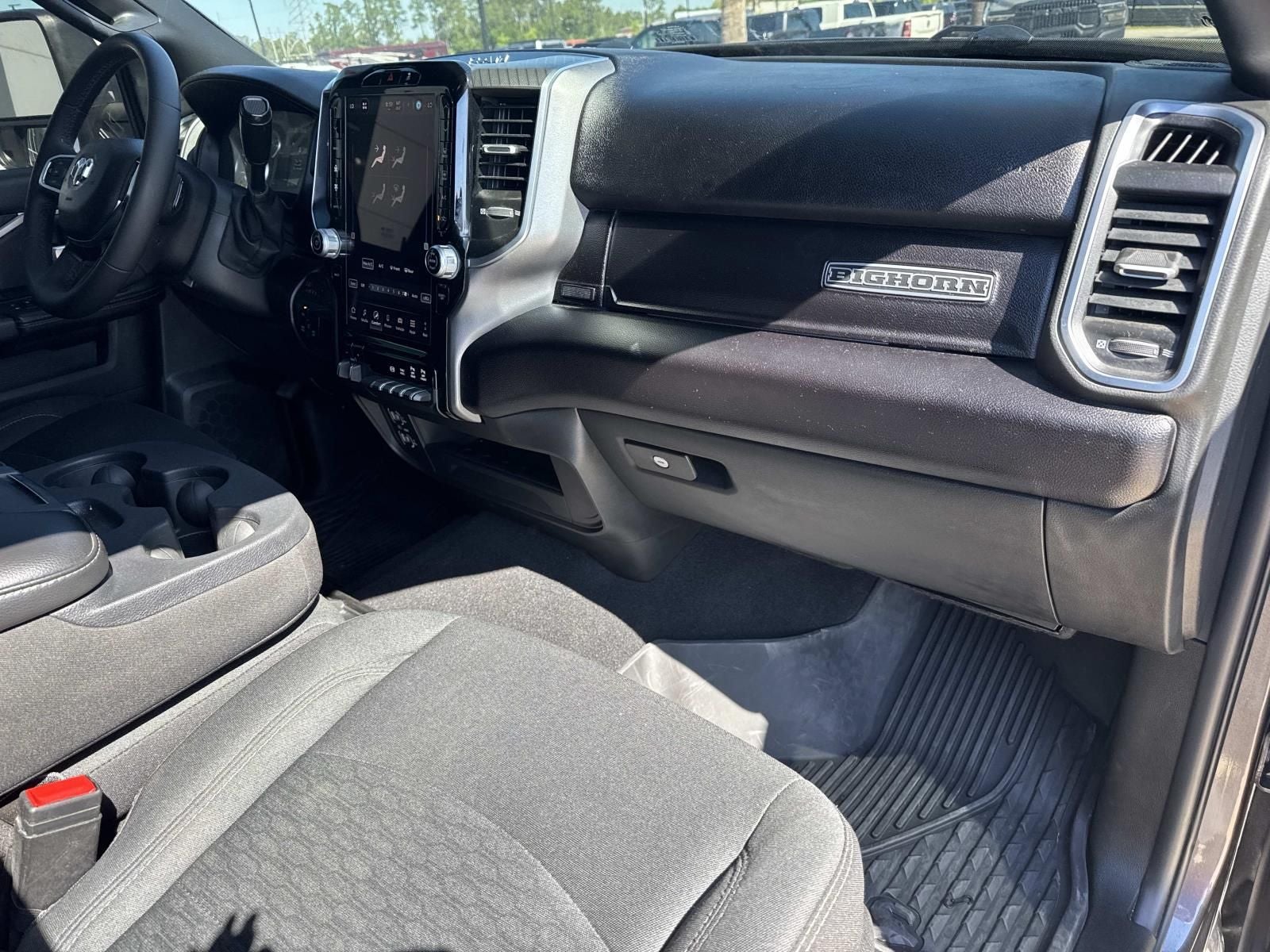 2025 RAM 3500 Big Horn Crew Cab 4x4 8' Box