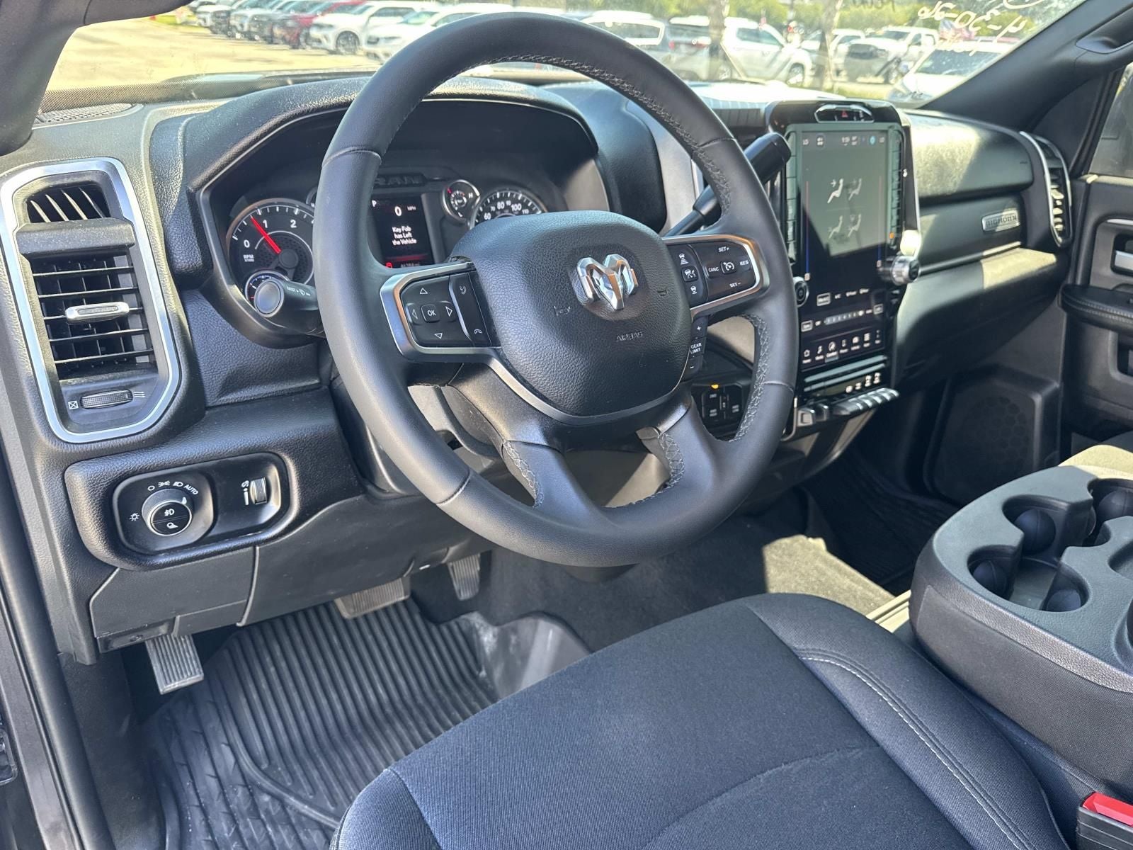 2025 RAM 3500 Big Horn Crew Cab 4x4 8' Box