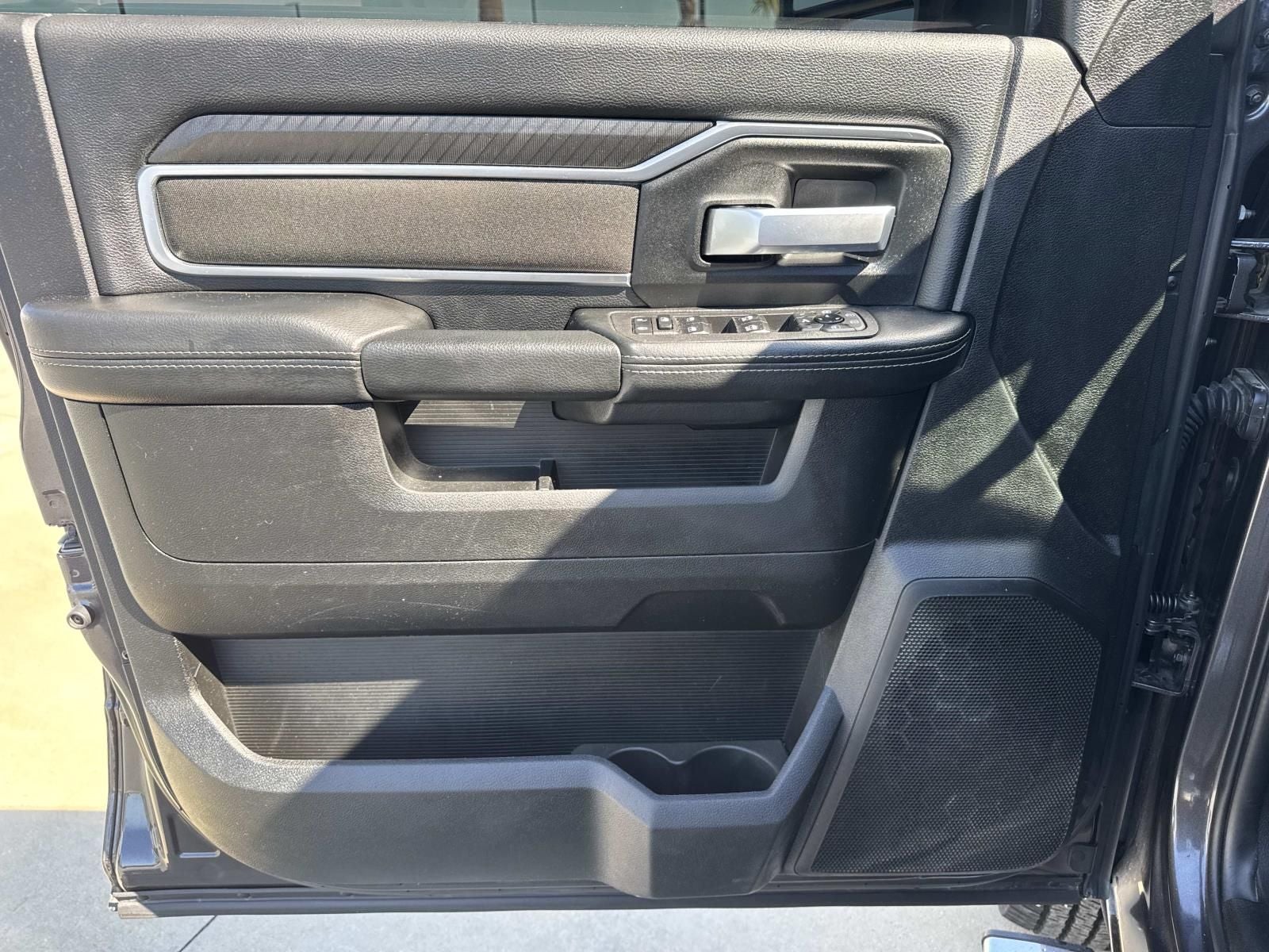 2025 RAM 3500 Big Horn Crew Cab 4x4 8' Box