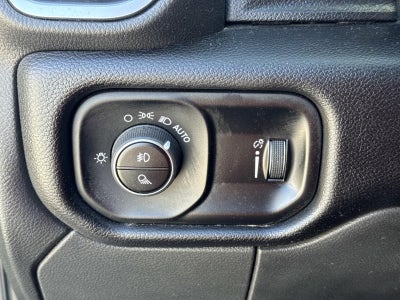 2025 RAM 3500 Big Horn Crew Cab 4x4 8' Box