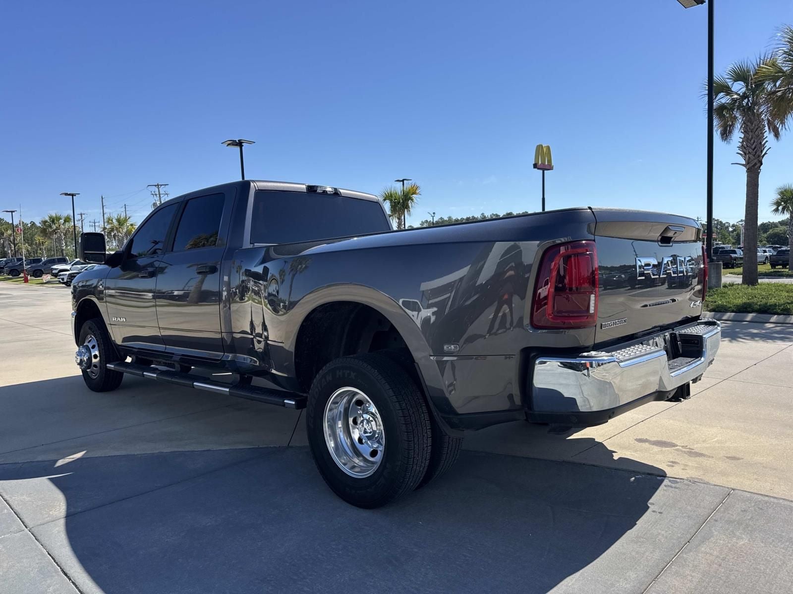 2025 RAM 3500 Big Horn Crew Cab 4x4 8' Box