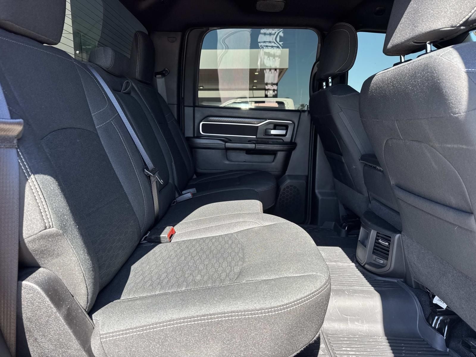 2025 RAM 3500 Big Horn Crew Cab 4x4 8' Box