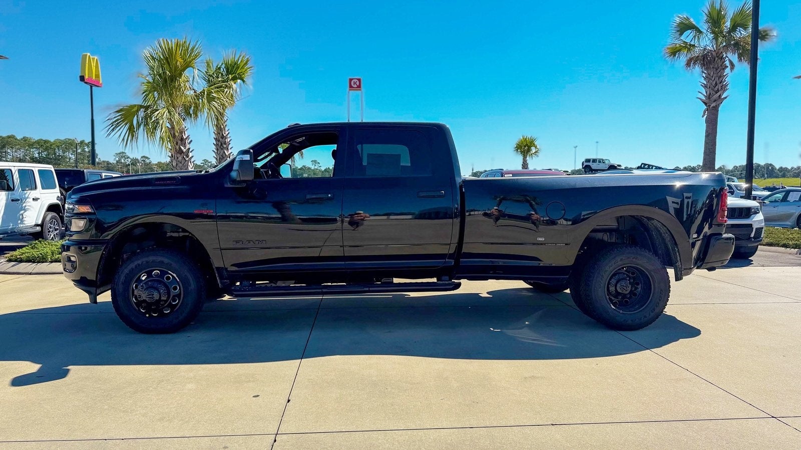 2026 RAM Ram 3500 RAM 3500 BIG HORN CREW CAB 4X4 8' BOX