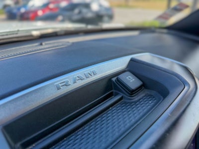 2024 RAM 3500 Big Horn Crew Cab 4x4 8' Box