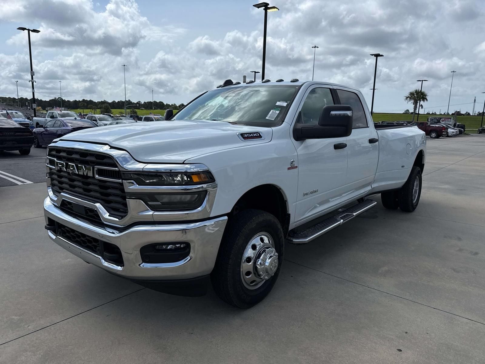 2026 RAM Ram 3500 RAM 3500 BIG HORN CREW CAB 4X4 8' BOX