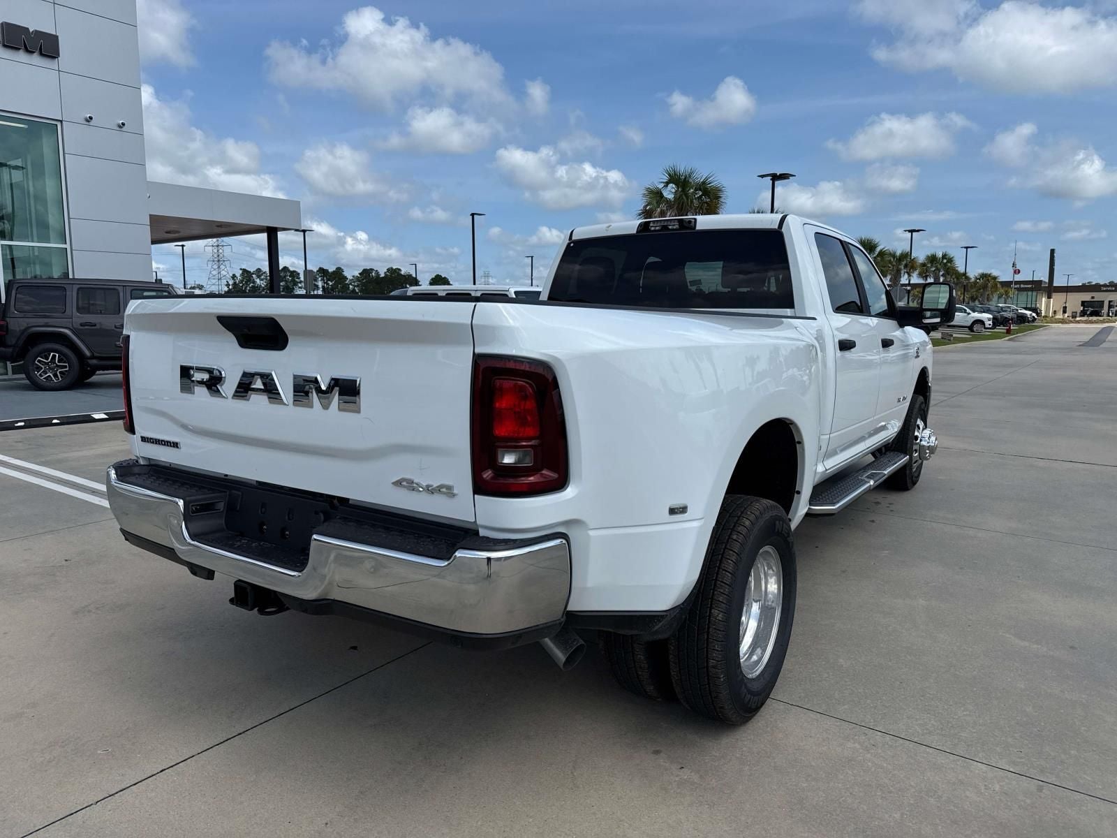 2026 RAM Ram 3500 RAM 3500 BIG HORN CREW CAB 4X4 8' BOX