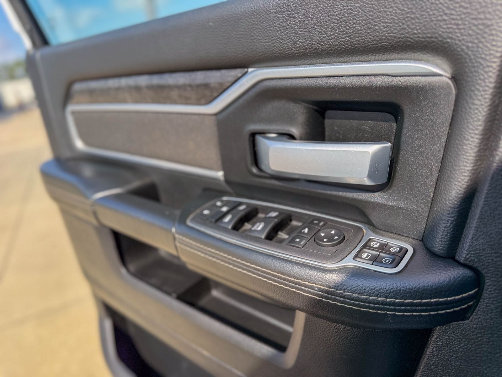 2024 RAM 3500 Big Horn Crew Cab 4x4 8' Box