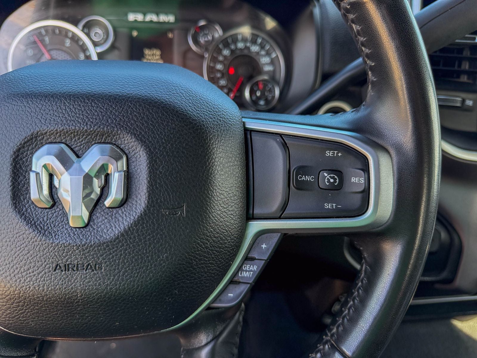 2024 RAM 3500 Big Horn Crew Cab 4x4 8' Box