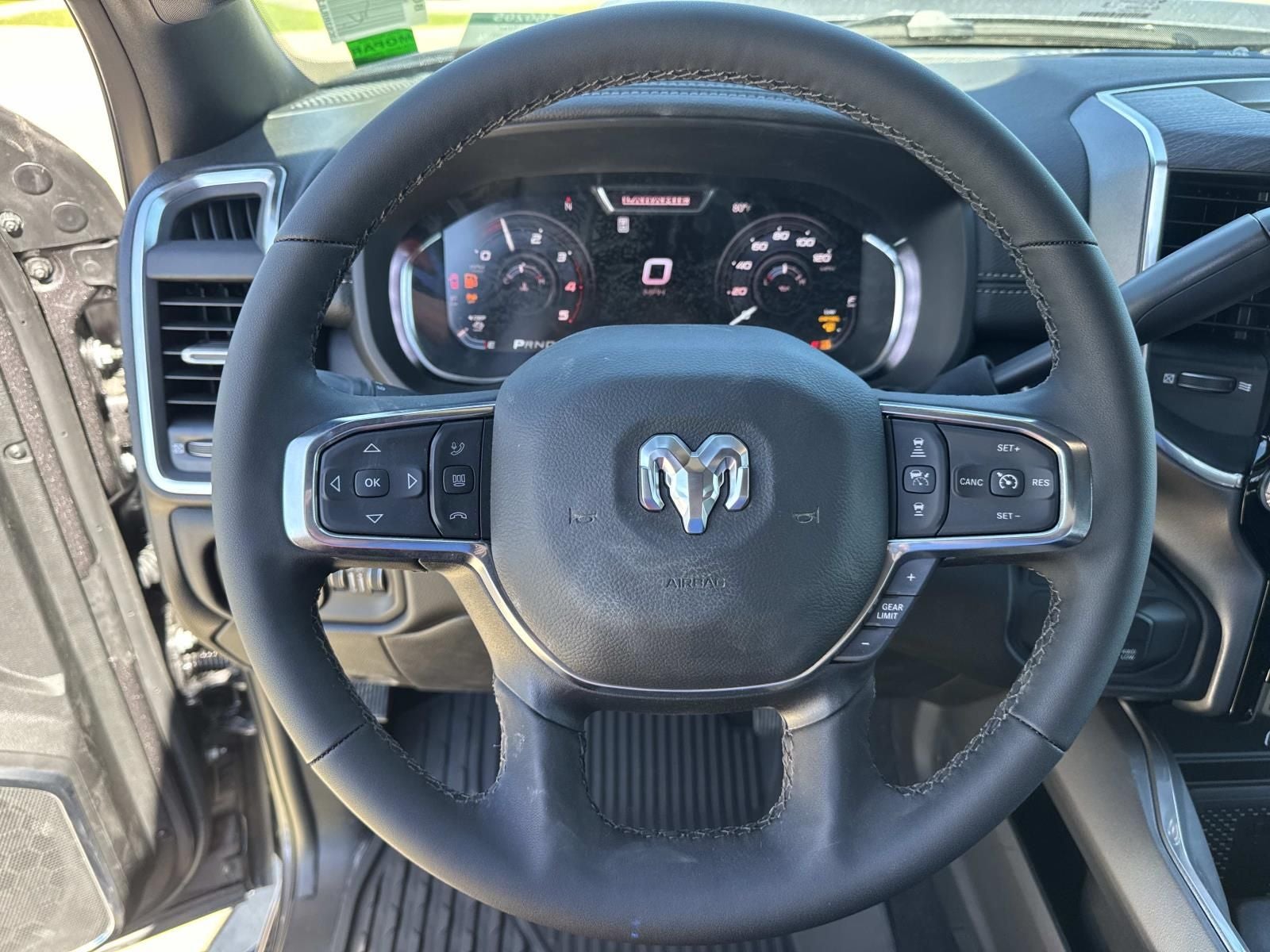 2026 RAM Ram 3500 RAM 3500 LARAMIE CREW CAB 4X4 8' BOX