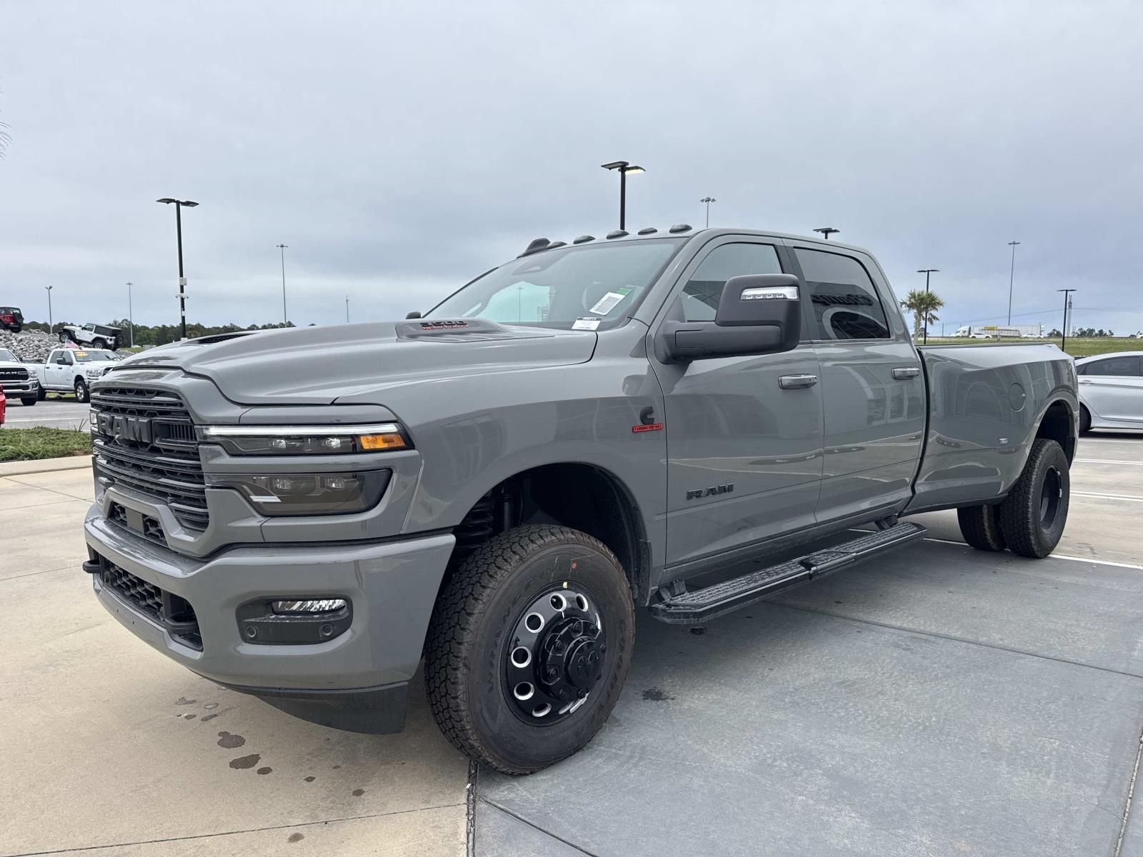 2026 RAM Ram 3500 RAM 3500 LARAMIE CREW CAB 4X4 8' BOX