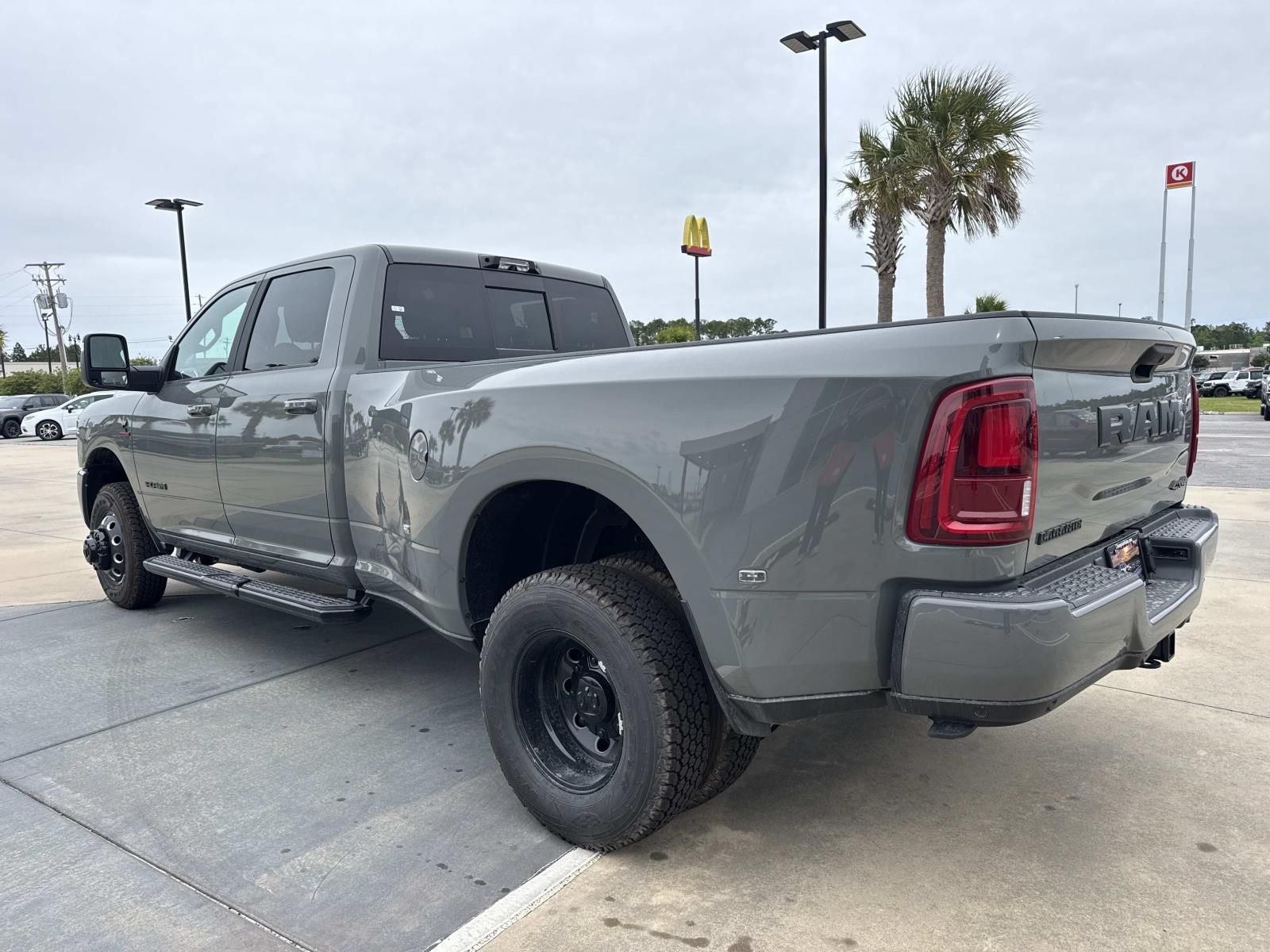 2026 RAM Ram 3500 RAM 3500 LARAMIE CREW CAB 4X4 8' BOX
