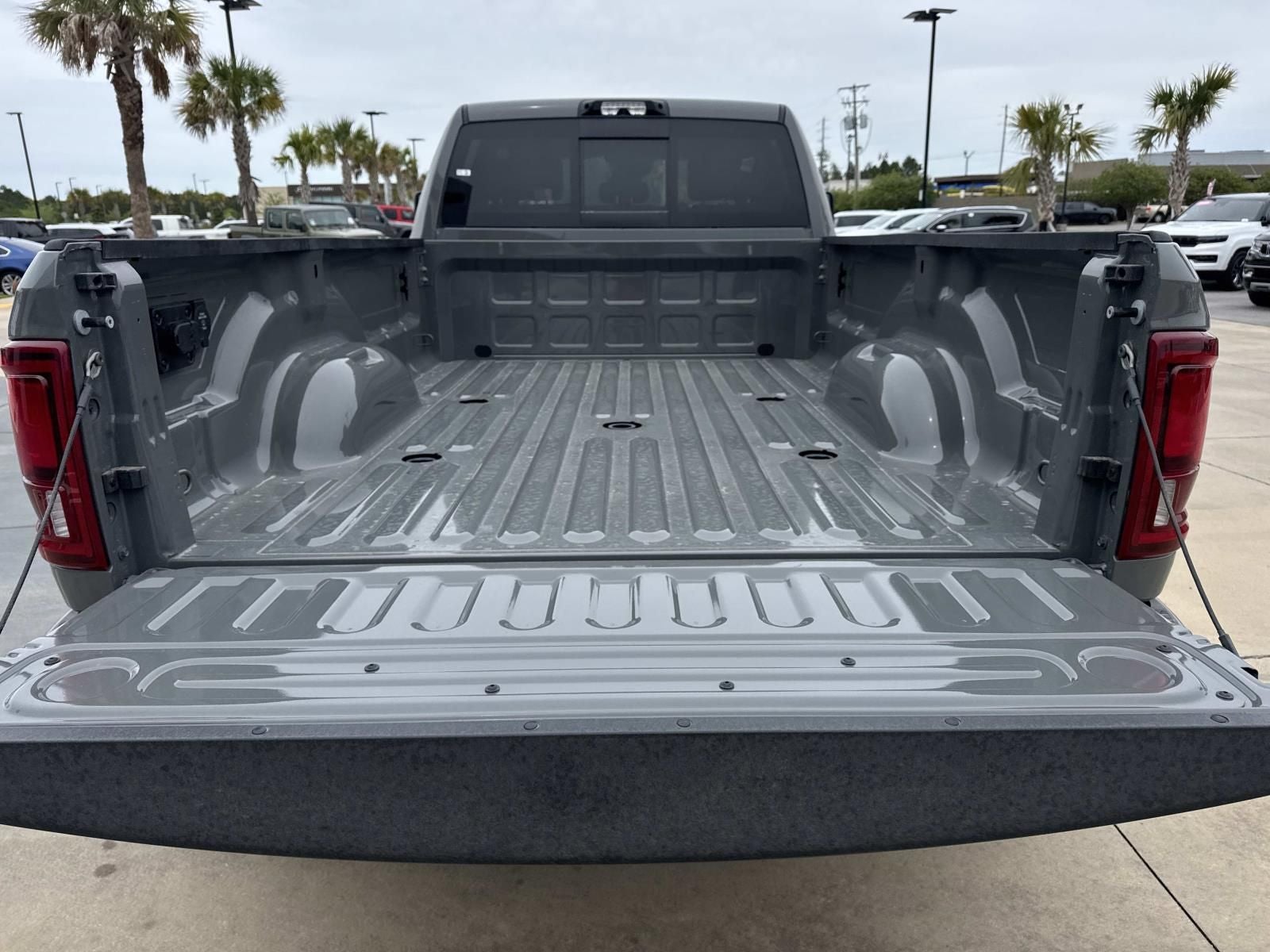 2026 RAM Ram 3500 RAM 3500 LARAMIE CREW CAB 4X4 8' BOX
